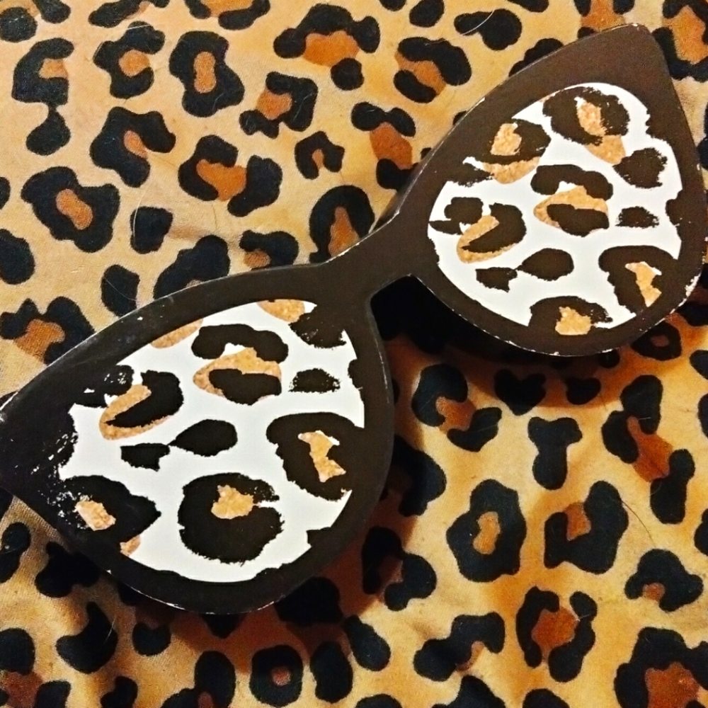 Hobby Lobby* Wooden Leopard Print Sunglasses